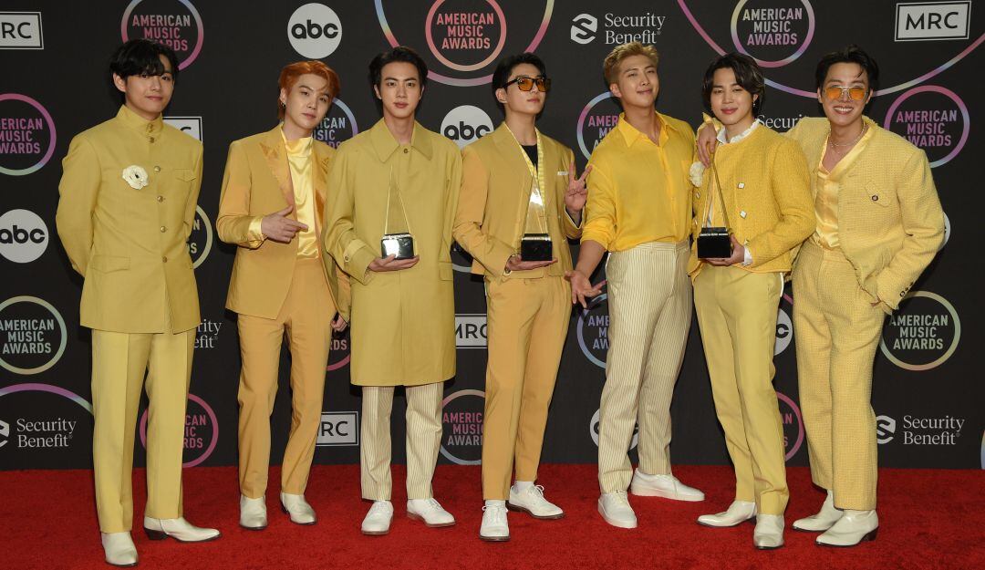 Está en marcha la primera colaboración entre Snoop Dogg y BTS 