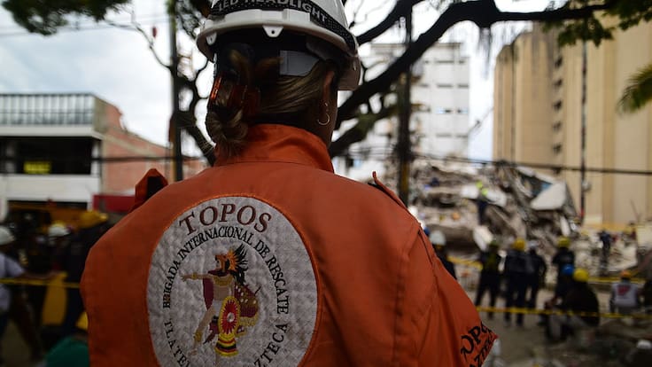 “El número de voluntarios es muy superior al personal de rescate”: integrante de Los Topos Aztecas