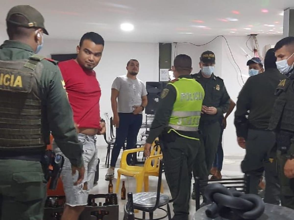 52 fiestas y más de 400 comparendos durante toque de queda en el Atlántico