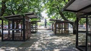 En total 48 casetas existen en la zona.