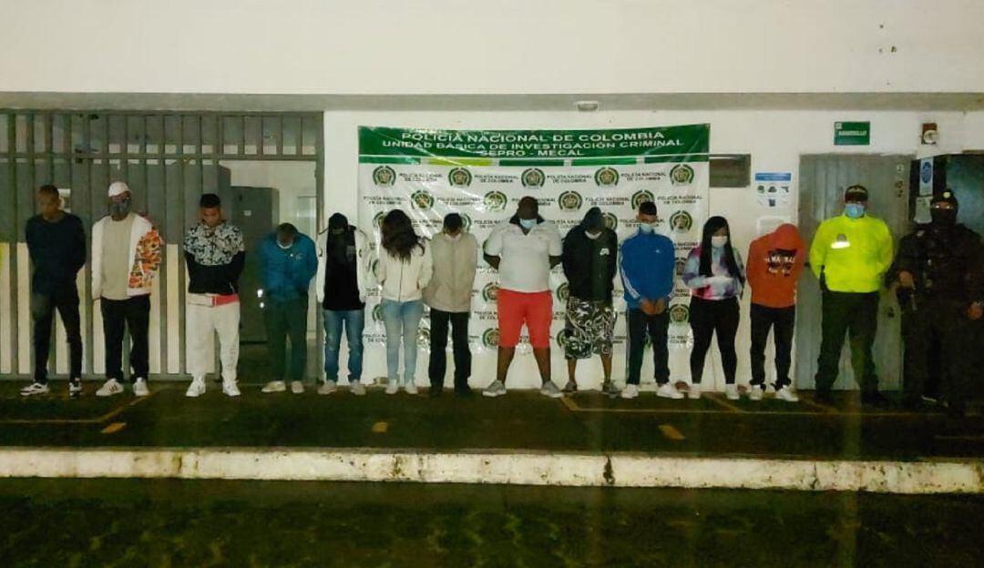 Once de estas personas fueron capturadas mediante orden judicial.