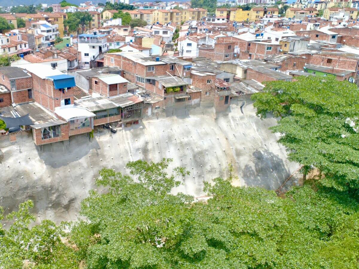 Alcaldía entregó contratos por $81 mil 400 millones sin licitación