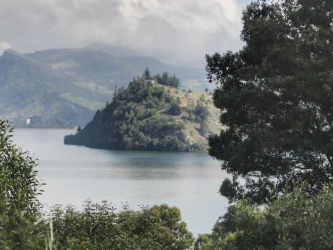 Isla de San Pedro del Lago de Tota será declarada como área protegida