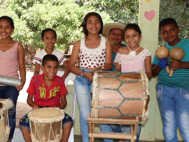 Cerro Matoso lidera proyecto para rescatar el arte y el folclor