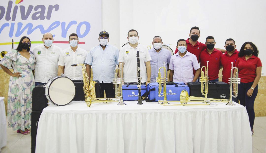Un total de 28 instrumentos musicales se entregaron a las cuatro bandas de los municipios de Norosí, Mompox, San Juan Nepomuceno y Pinillos