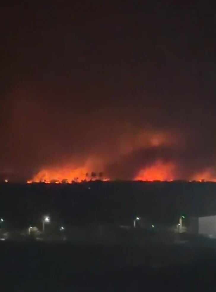 Bomberos de Sitionuevo, Magdalena reportan incendio en el Parque Isla Salamanca/ Cortesia.