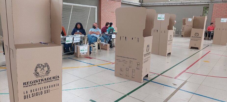 Puestos de votación Medellín-foto archivo Caracol Radio