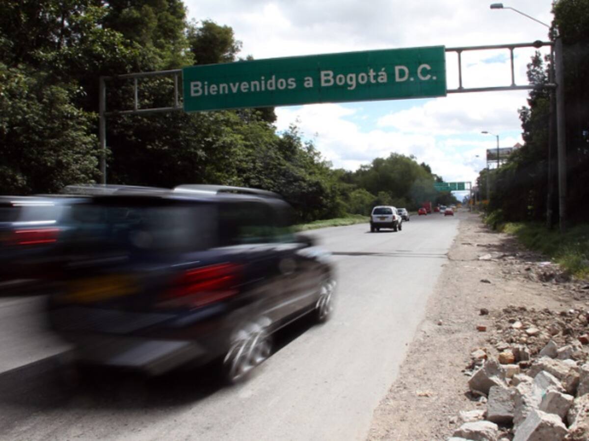 Dos vías con cierre total y 30 con paso restringido en la operación retorno