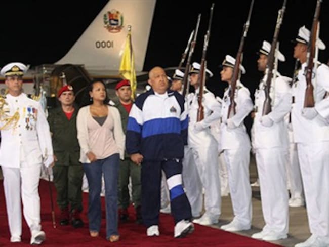 Chávez está en Venezuela tras segunda fase de radioterapia en Cuba