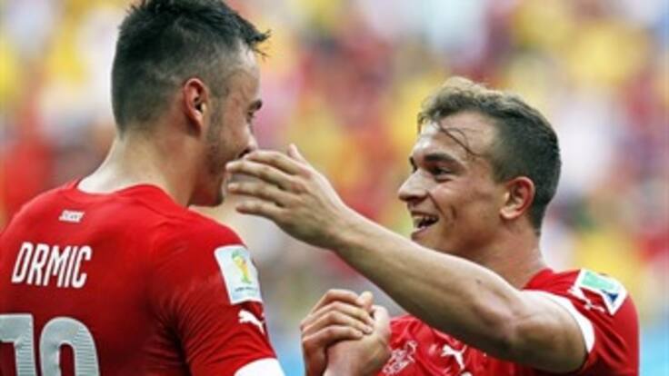 Xherdan Shaqiri aumenta el marcador para Suiza 2-0 ante Honduras