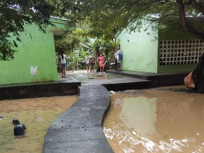 Gobernación de Córdoba suspende clases en 27 municipios por emergencia