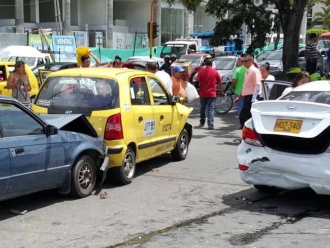 Aparatoso accidente de tránsito en calles de Ibagué