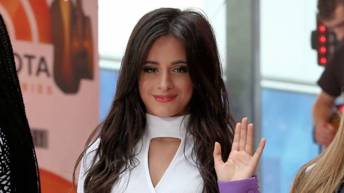 Simon Cowell le ofrece un contrato en solitario a Camila Cabello