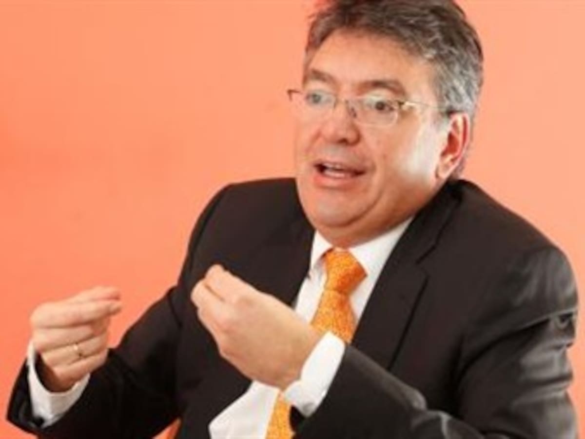 MinHacienda asegura que Isagen no se va a regalar con su venta