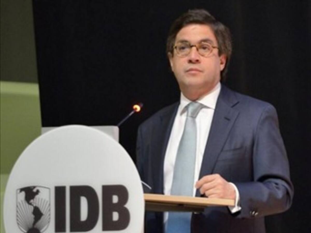 Medellín pide al BID una agencia permanente en la ciudad