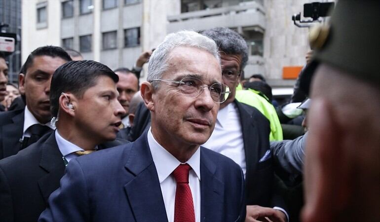 ¿Qué va a pasar con el caso Uribe?. Foto: Colprensa / DIEGO PINEDA