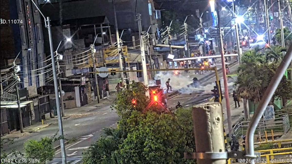Disturbios en Cali dejan daños al MIO, cámaras derribadas y un muerto en hechos confusos