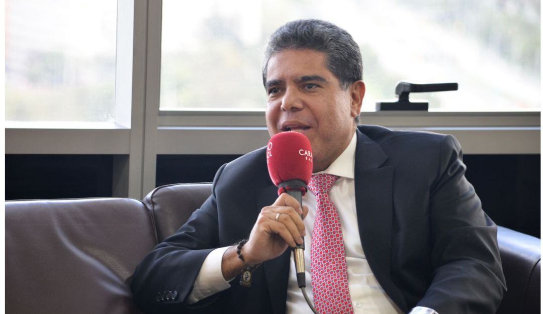 Contralor Carlos Hernán Rodríguez