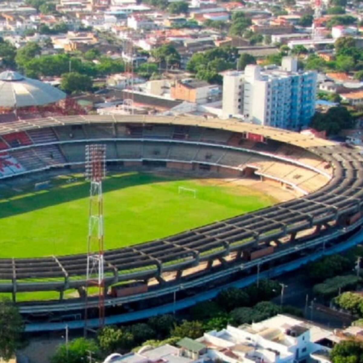 Hinchas del Cúcuta Deportivo esperan regreso del equipo