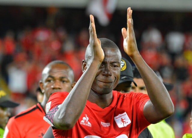 Adrián Ramos se despide de los hinchas del América / Colprensa.