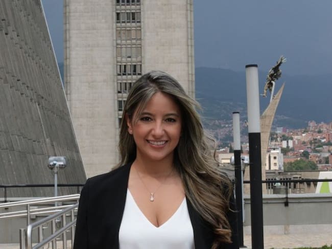 Renunció la Secretaria de Comunicaciones de Medellín, Mónica Orrego