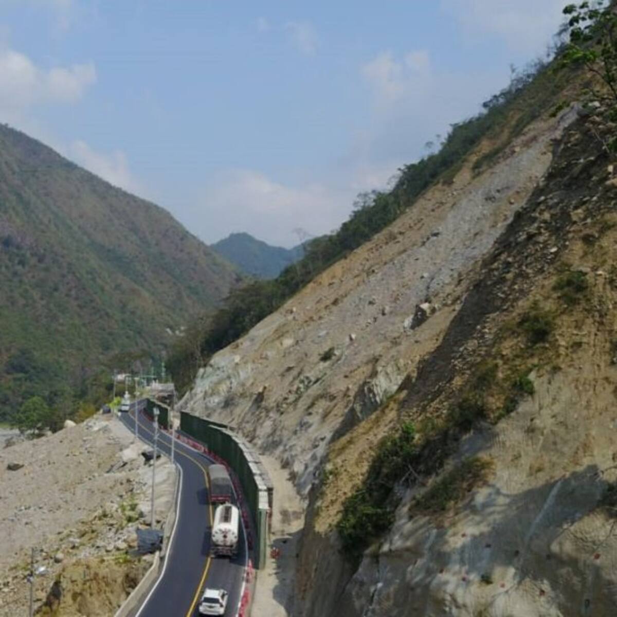 Vías alternas Bogotá -Villavicencio, así puede llegar tras accidente