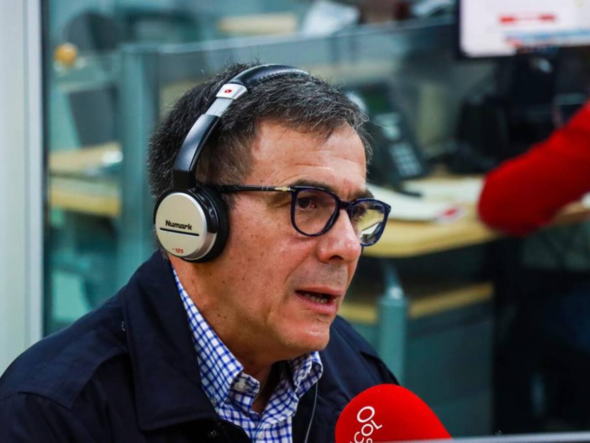 General (r) Jorge Luis Vargas: “No puede ser alcalde de Bogotá alguien que llama cerdos a policías”