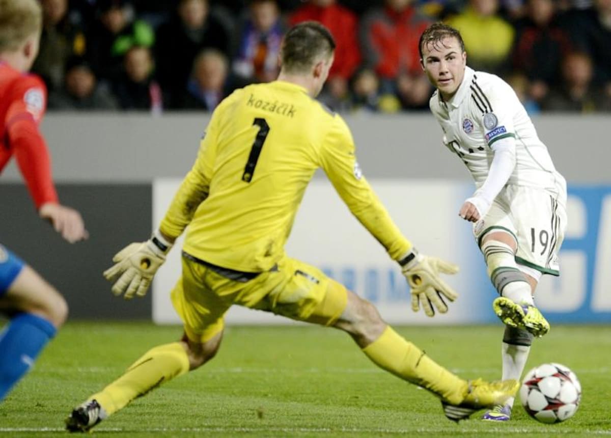 Estos fueron algunos resultados: Real Madrid empató 2-2 con Juventus, Man. City goleó 5-2 al CSKA de Moscú, B.Múnich venció 1-0 a Viktoria Plzen, Man. United igualaó a cero con Real Sociedad, PSG también empató 1-1 con Anderlecht.