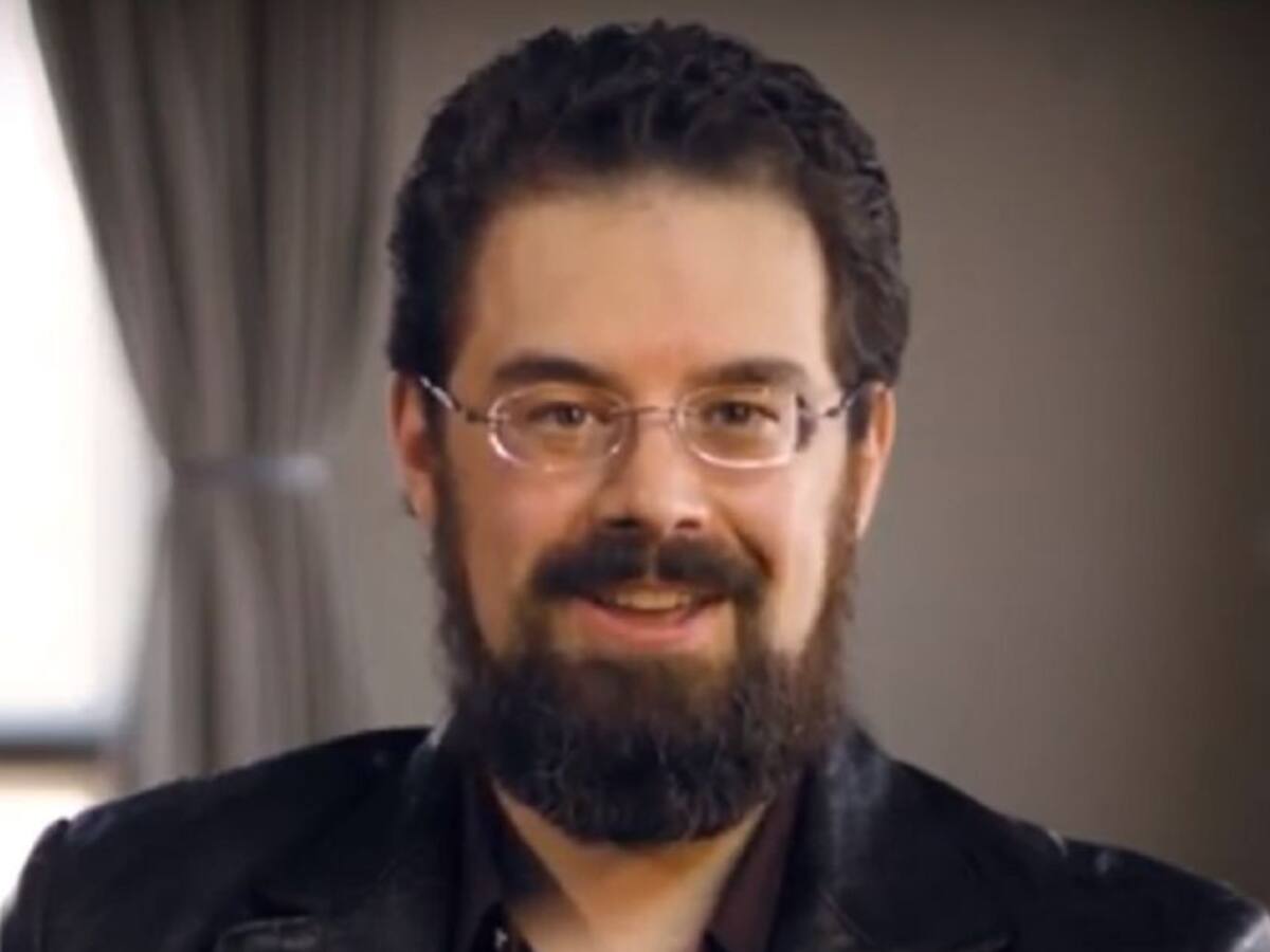 Christopher Paolini incursiona en la novela contemporánea