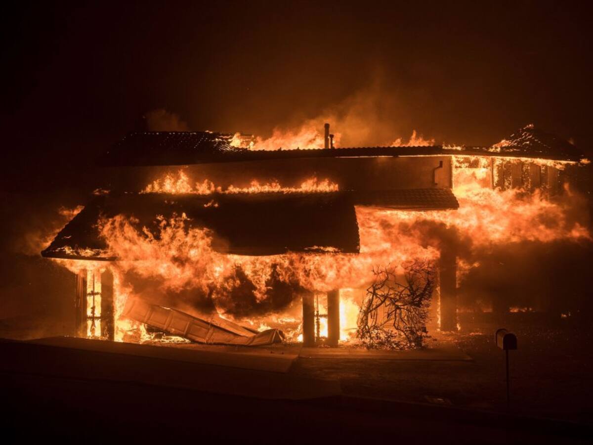 Un profesor murió tras un incendio en el municipio de Valle de San Juan, Tolima.