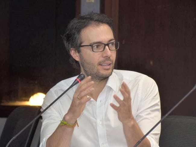 FLIP rechaza intimidación de candidato Daniel Quintero a periodista