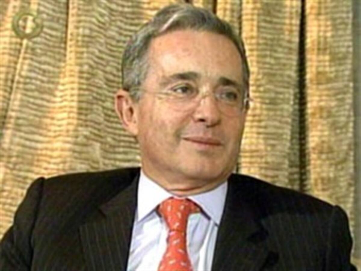 Ex presidente Álvaro Uribe habló de las actuales relaciones Colombia - Venezuela