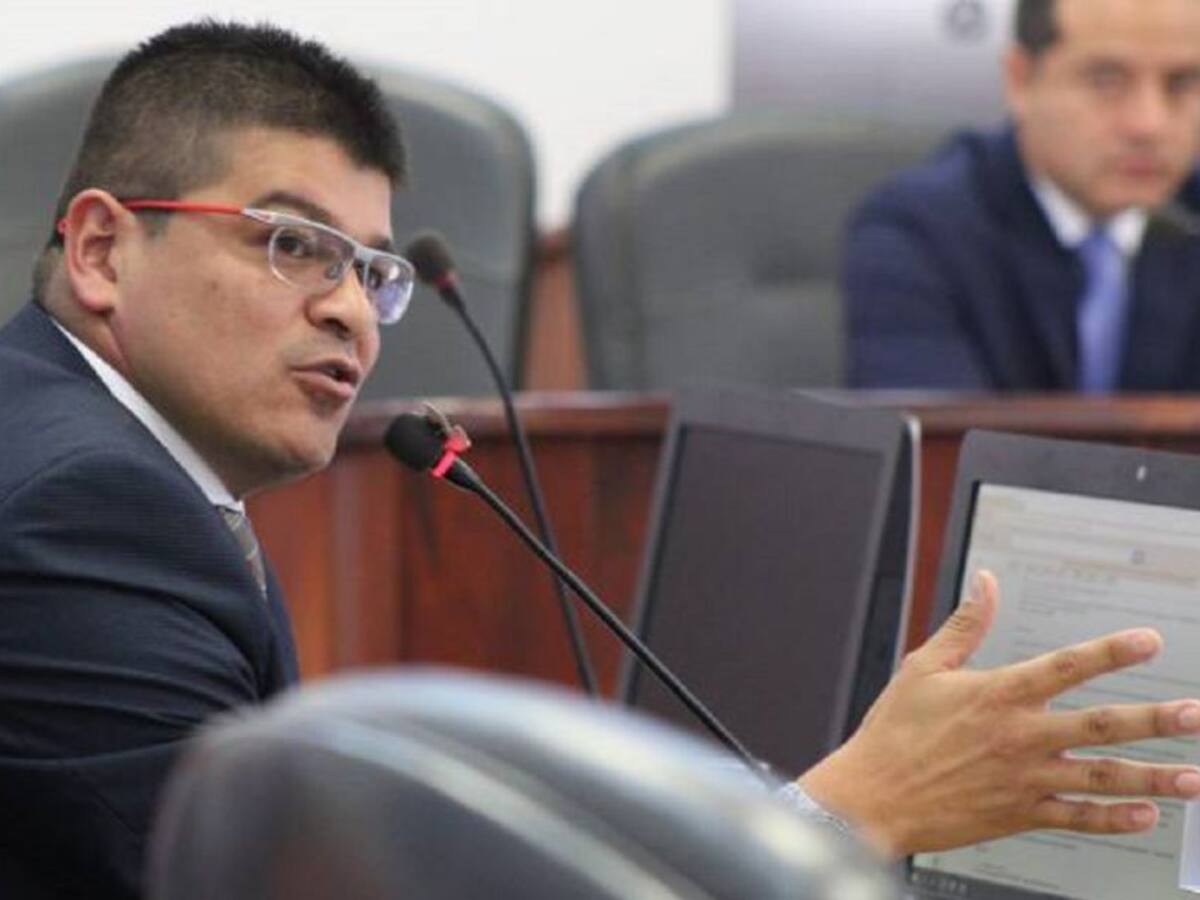 Denuncia que no inician labores preventivas de laderas tras fuertes lluvias