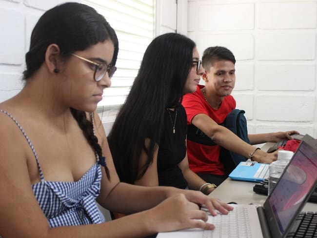 Tecnológica de Bolívar desarrolla habilidades investigativas en estudiantes