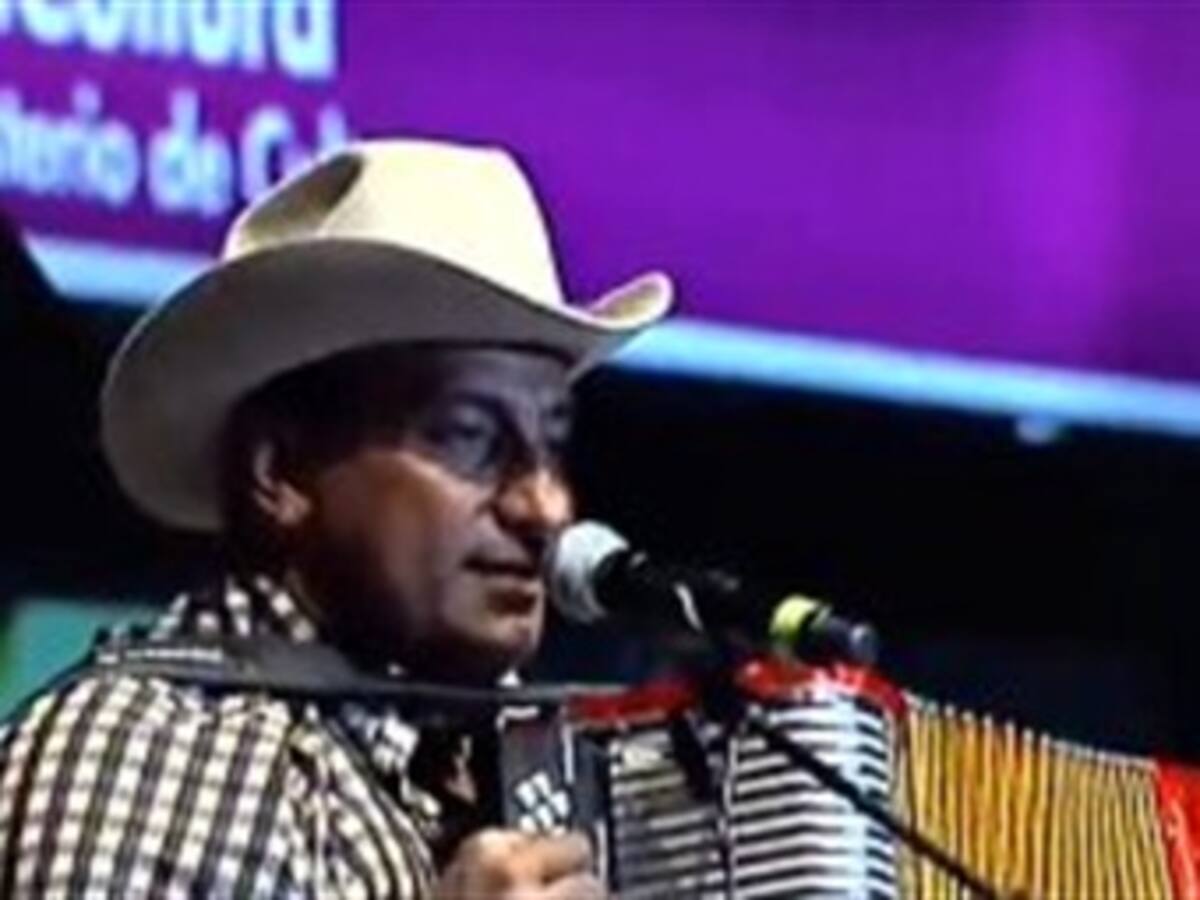 Wilber Mendoza, hijo de Colacho, es el nuevo Rey Vallenato