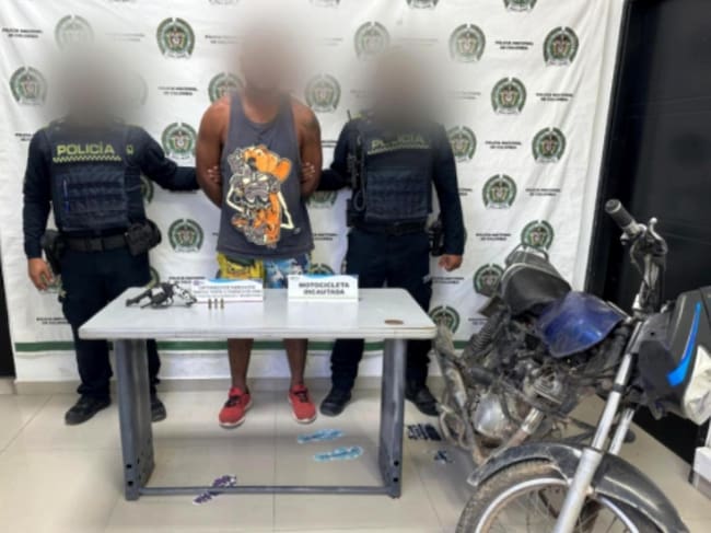 Alias “Mecha Corta” cayó con un revólver en Arjona
