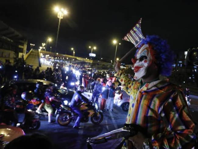[Fotos] Motociclistas se tomaron Bogotá para celebrar a su estilo Halloween