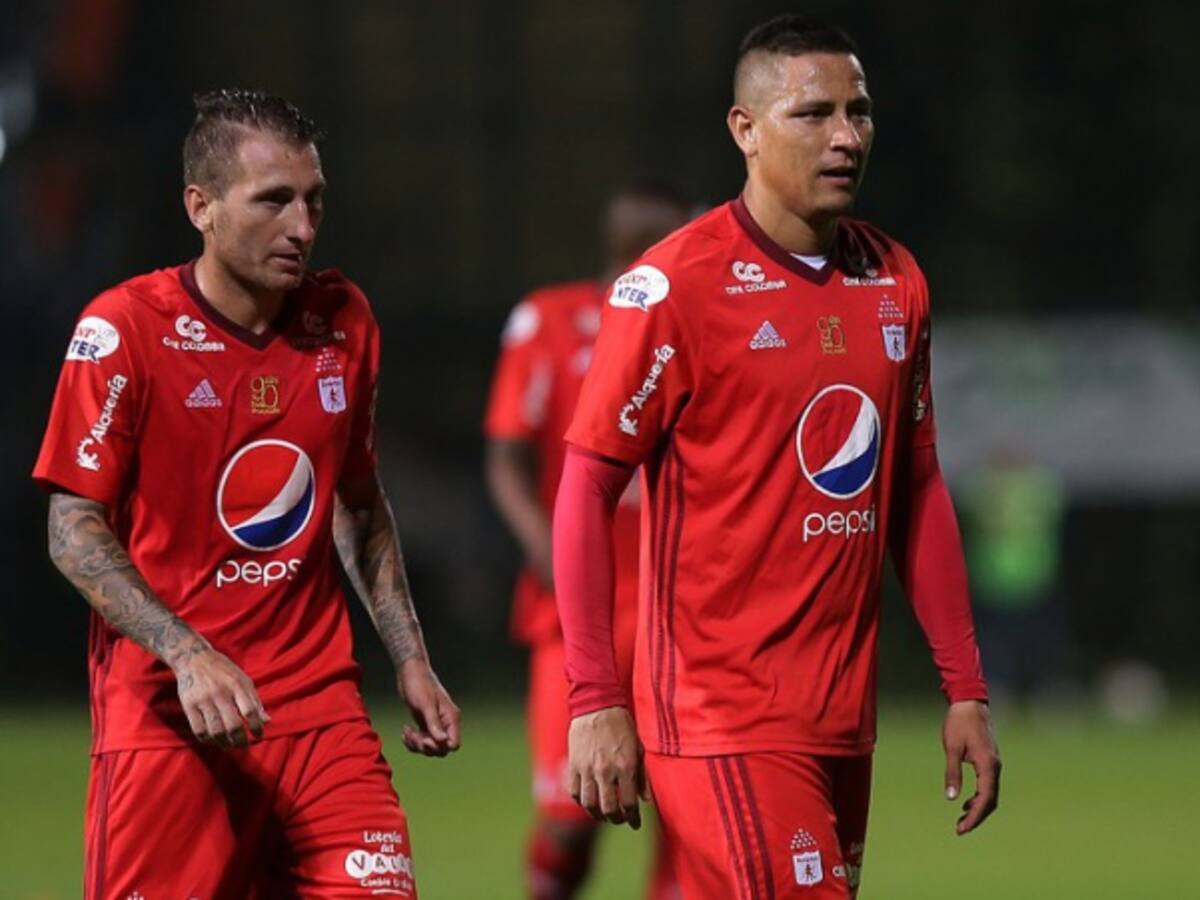 Anderson Zapata se encuentra hospitalizado por trombosis venosa