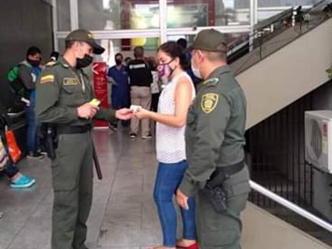 Autoridades intensifican controles durante el 'Día sin IVA' en Ibagué