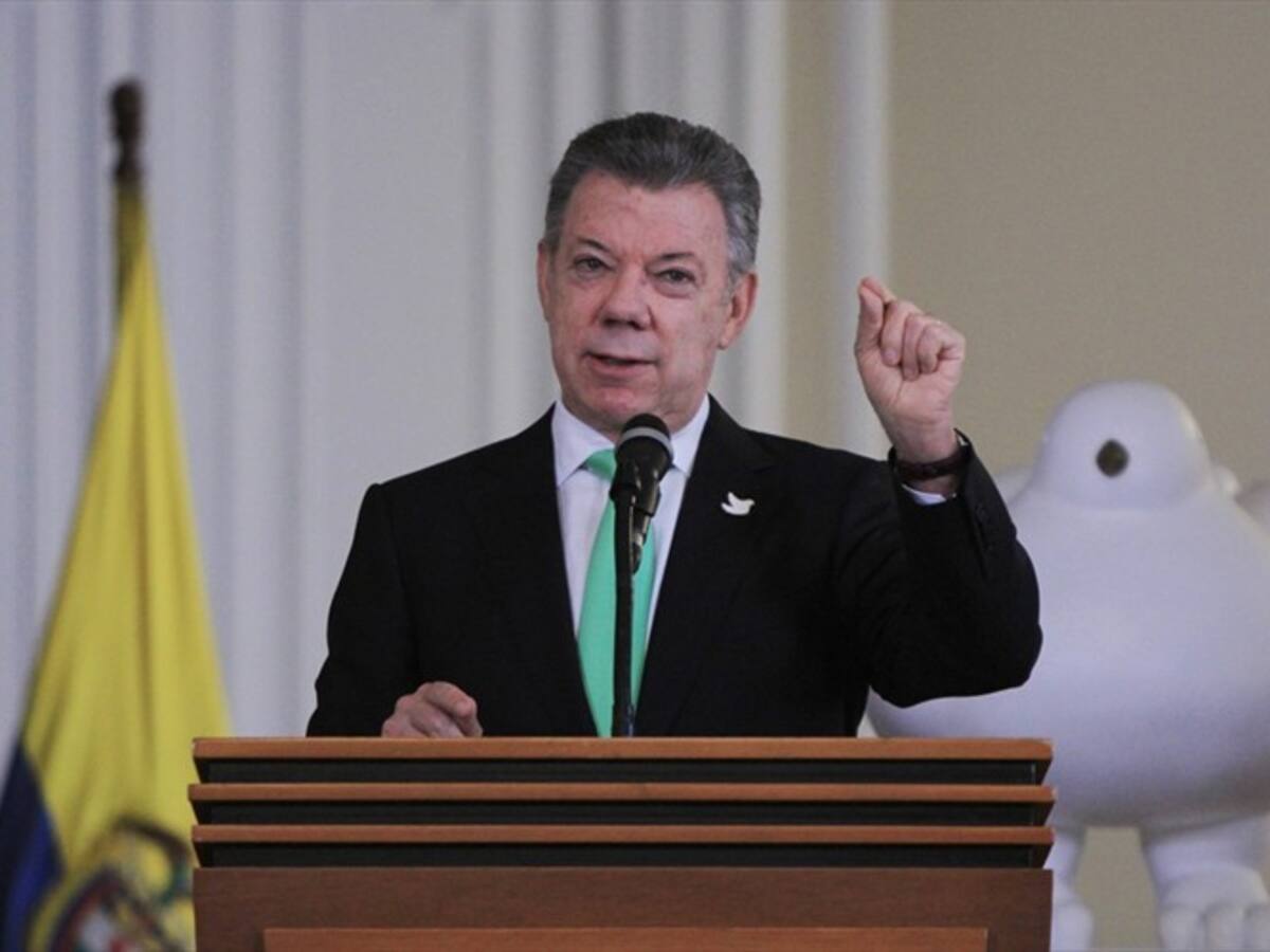 Santos pide al Congreso crear Ministerio del Deporte