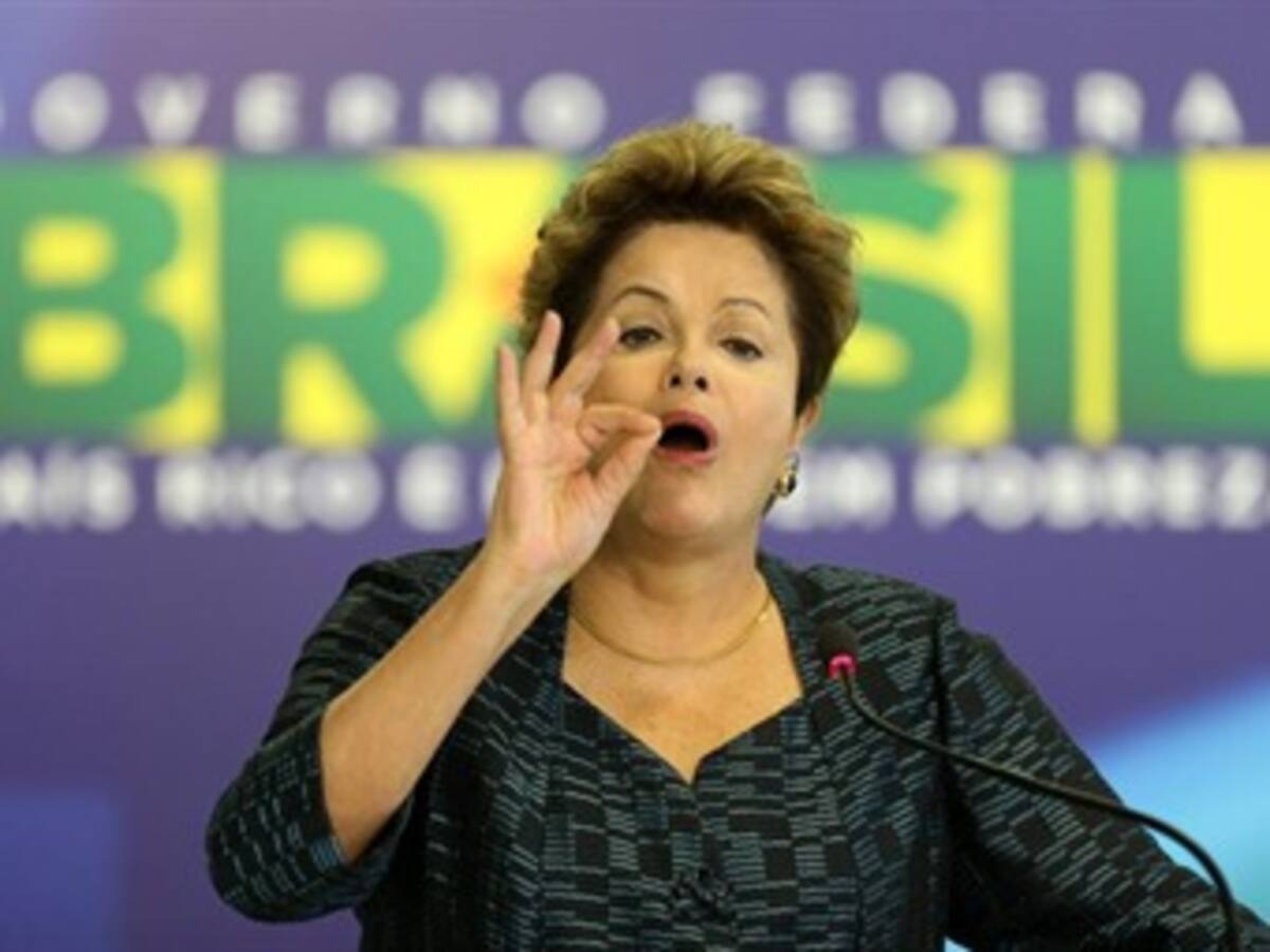 Gobierno de Brasil pospone plebiscito para el próximo año