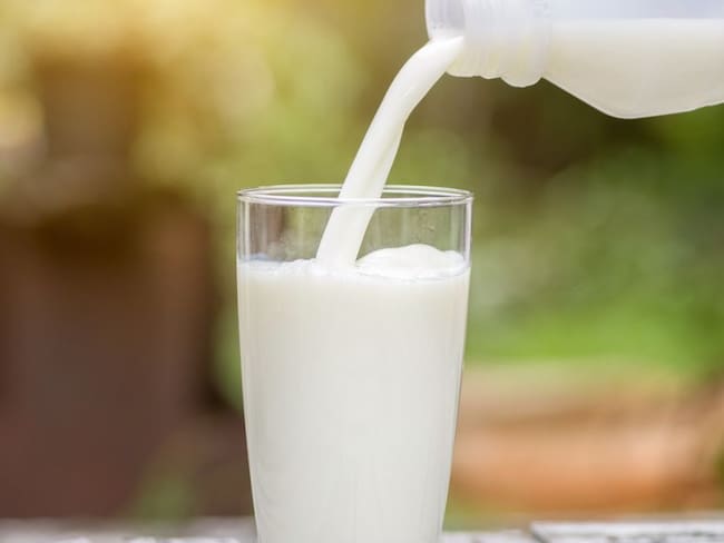 5.000 niños serán beneficiados con un millón y medio de vasos de leche