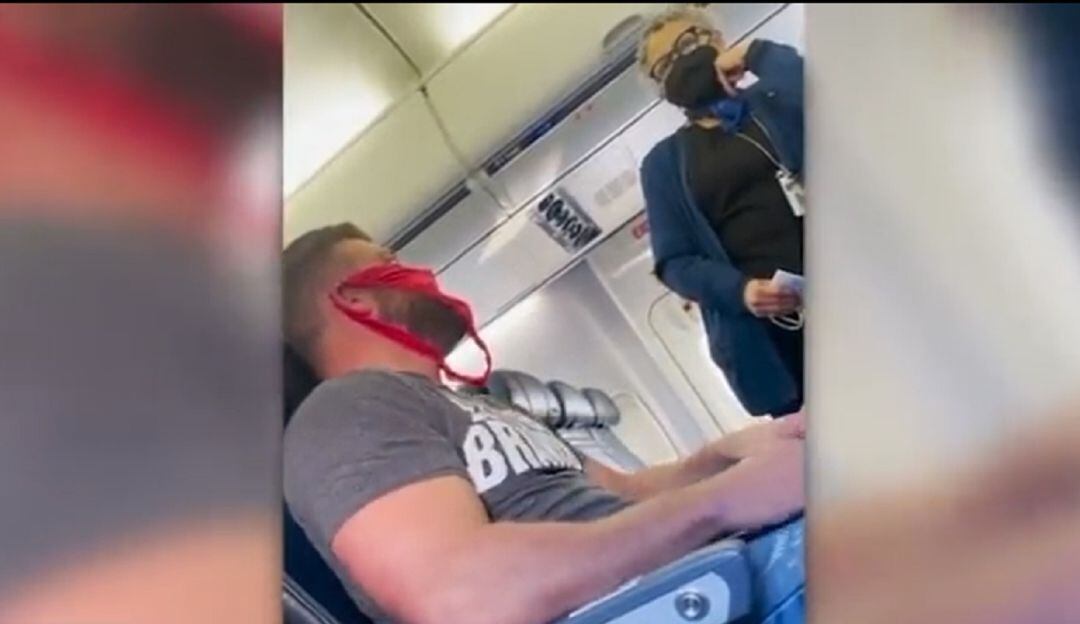 Sujeto usa tanga como tapabocas 