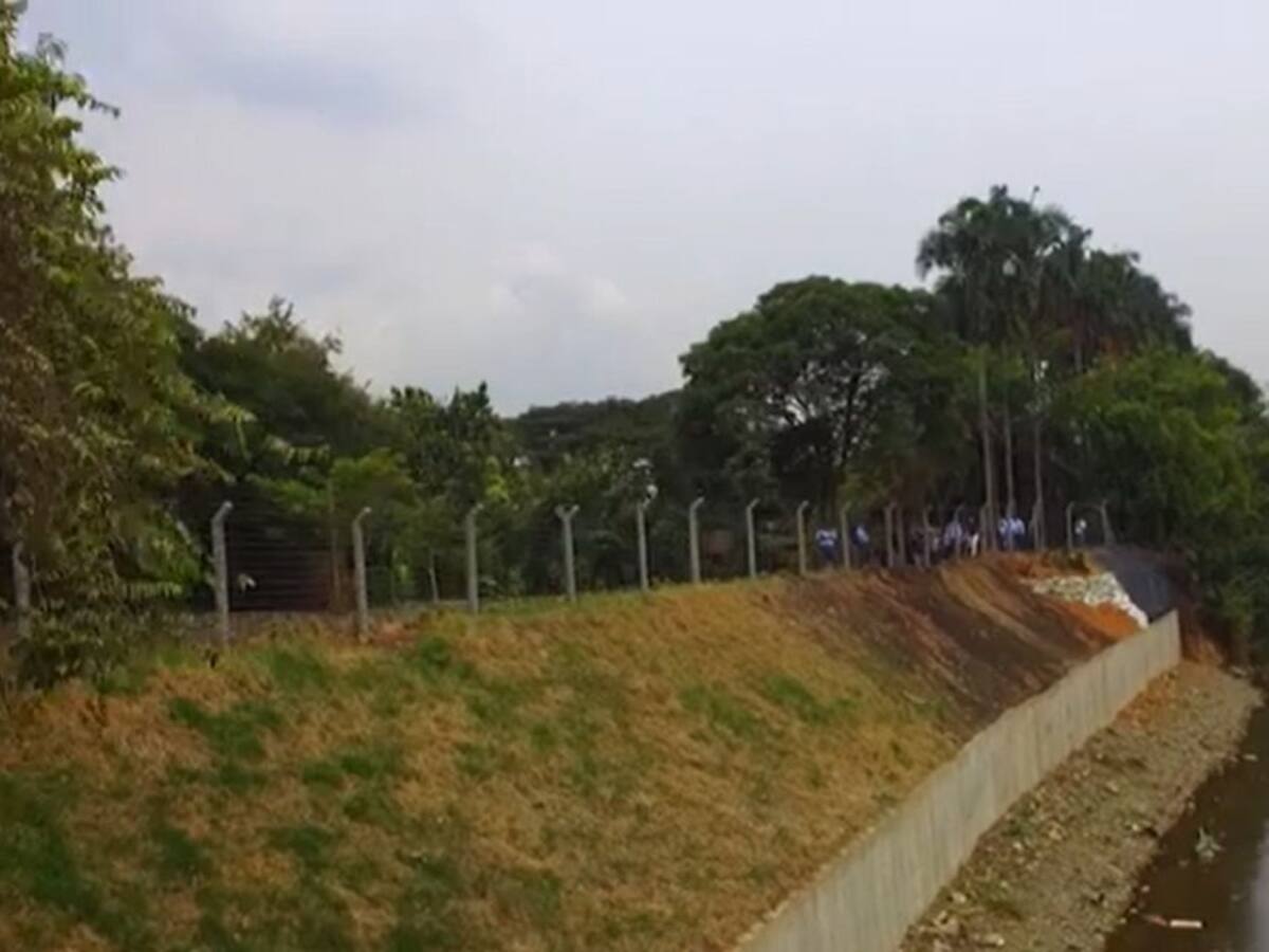 CVC construyó un muro a orillas del río Cali para evitar inundaciones