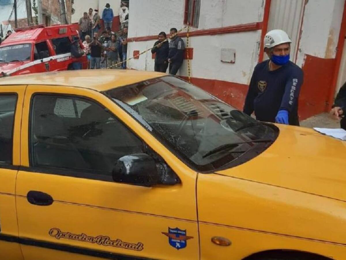Taxi se desengranó y mató a un adulto mayor en Anserma, Caldas