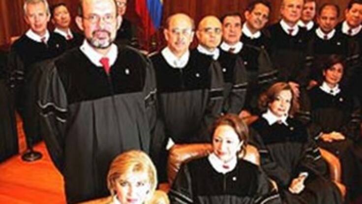 Rotas las relaciones entre Corte Suprema y el presidente Uribe