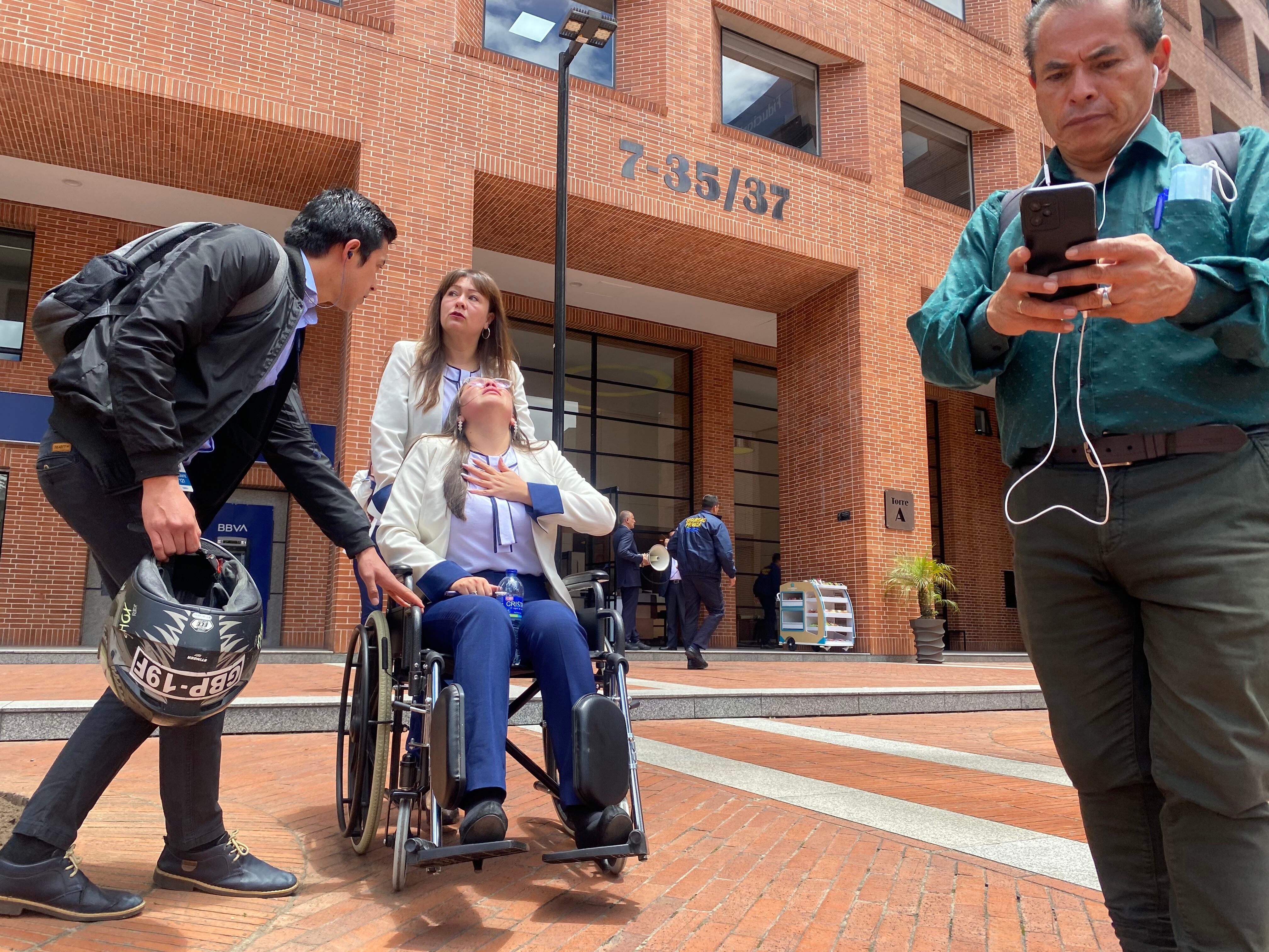 Fuerte temblo en Colombia este jueves 17 de agosto. Foto: EFE / Diana Sánchez