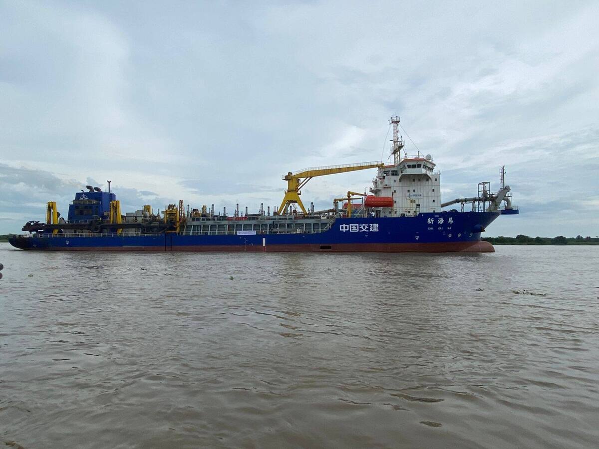 Portuarios de Barranquilla advierten que construcción de draga podría tardar tres años