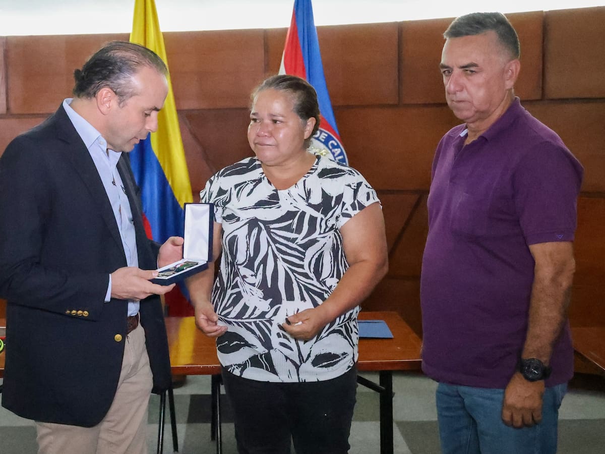 Homenaje en Cali a policías asesinados por el ELN en diciembre de 2025