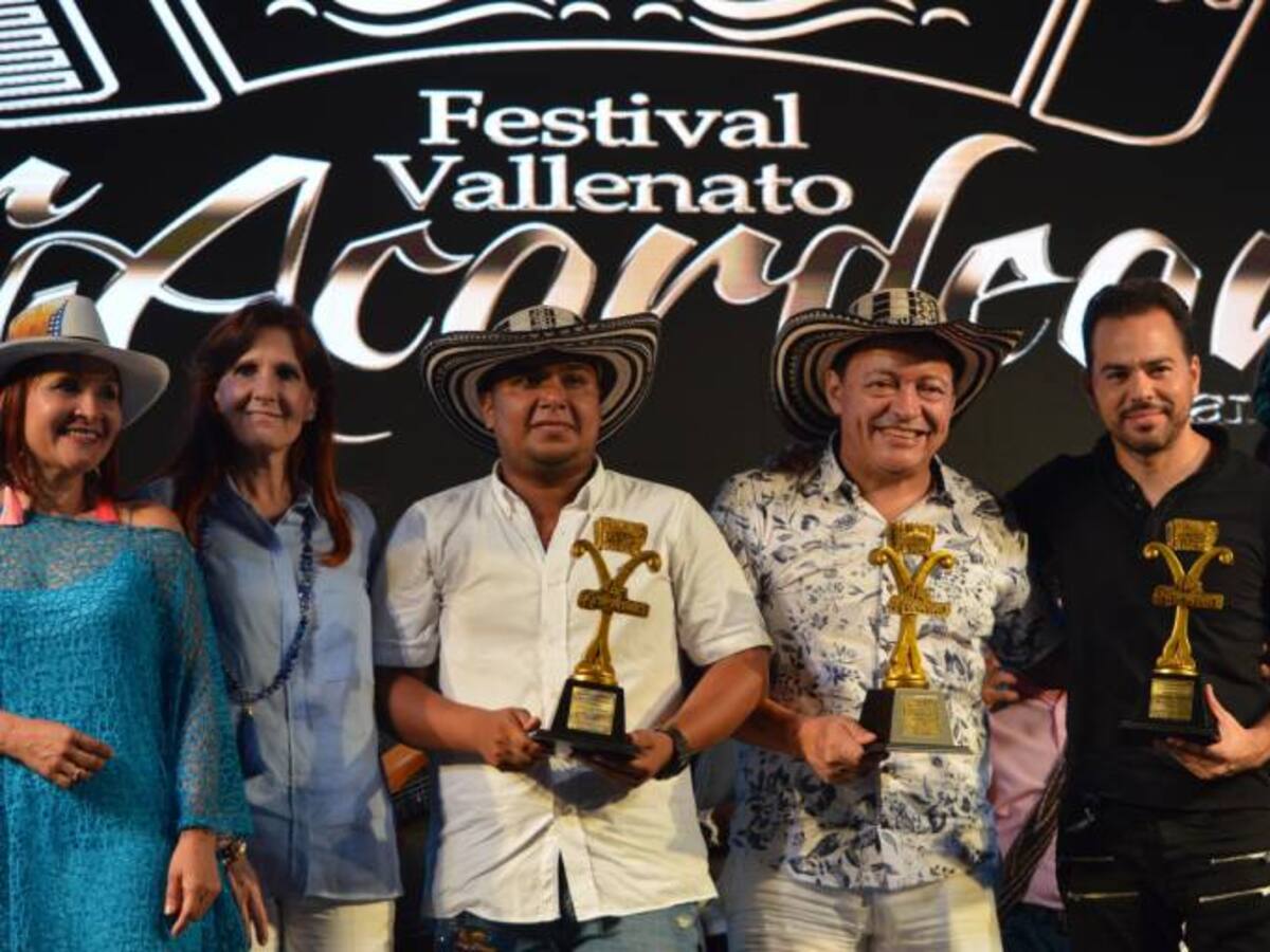 Festival Mar de Acordeones coronó reyes en Santa Marta